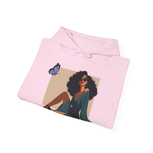 Chic Fashionista Heavy Blend Hoodie