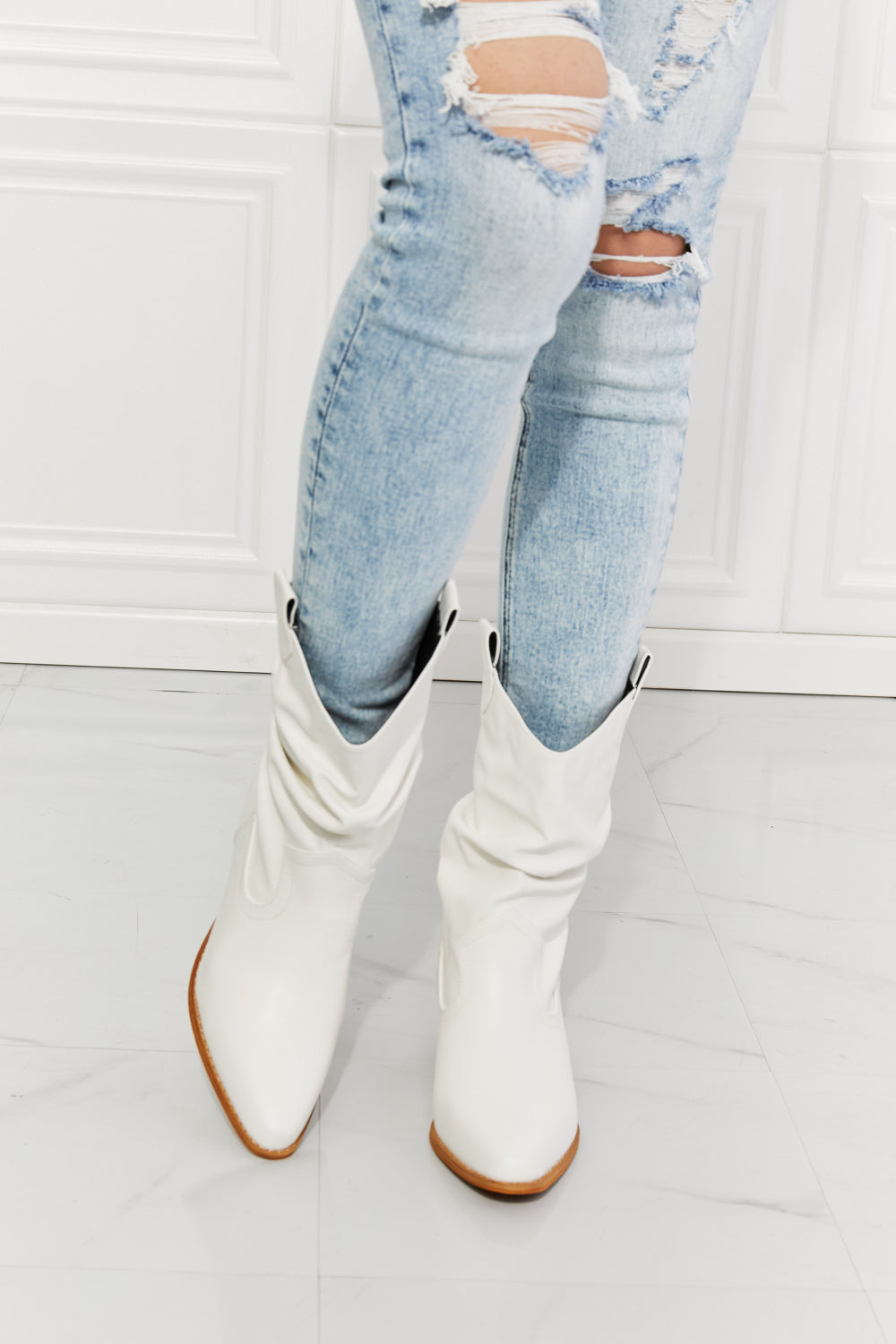 Cowboy Boots - Scrunch Cowboy Boots in White