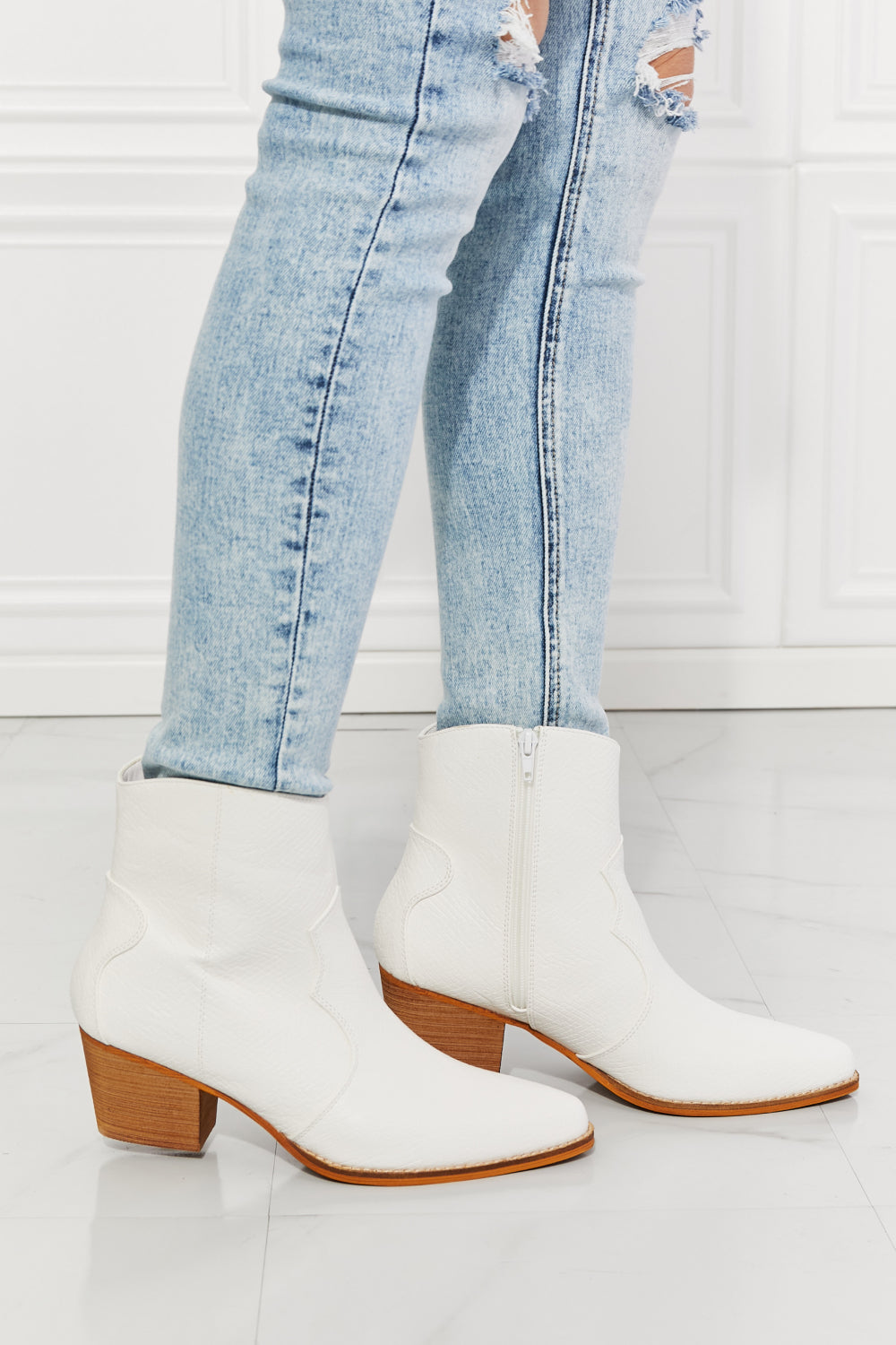 Cowboy Boots - Leather Western Ankle Boots