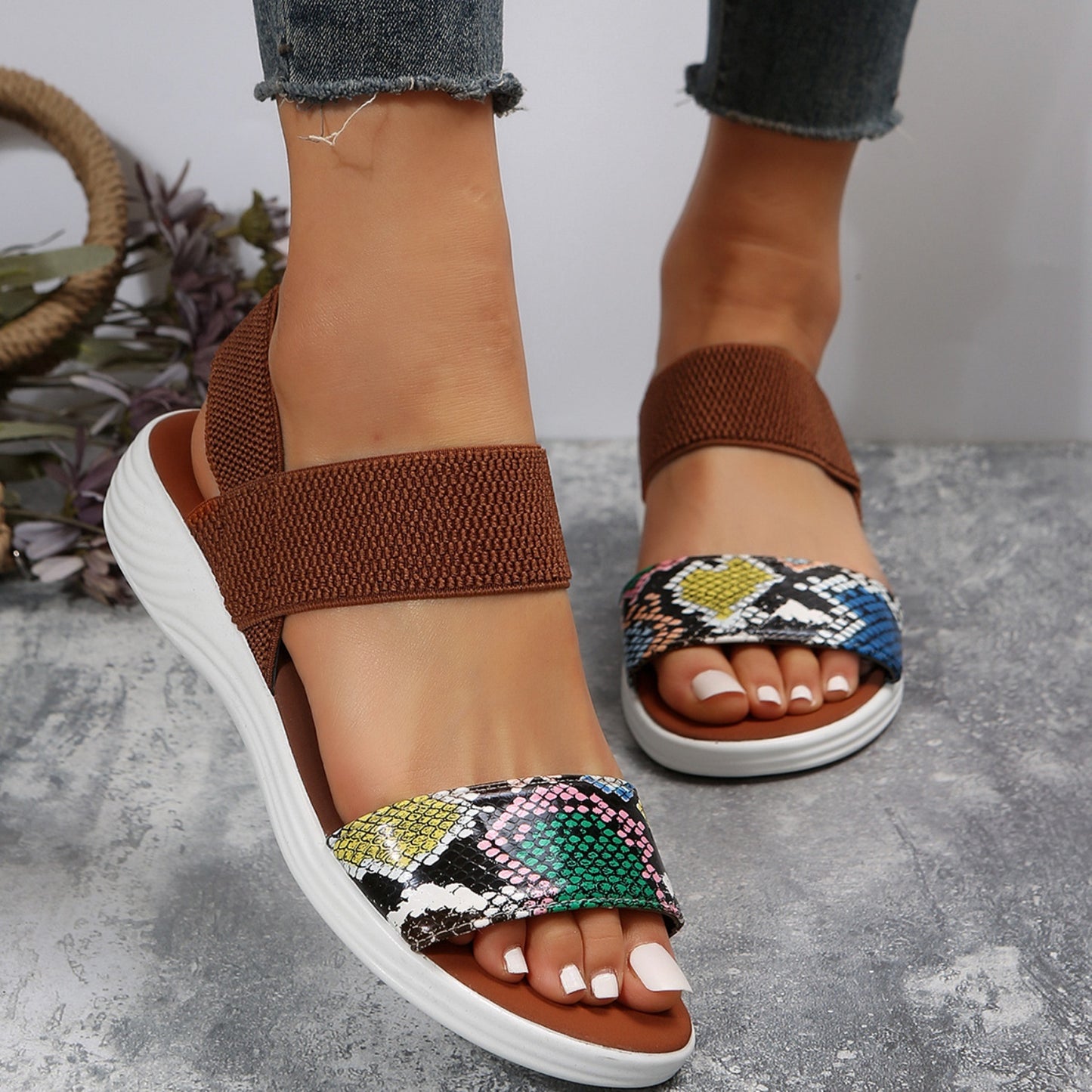 Sandals - Open Toe Low Heel