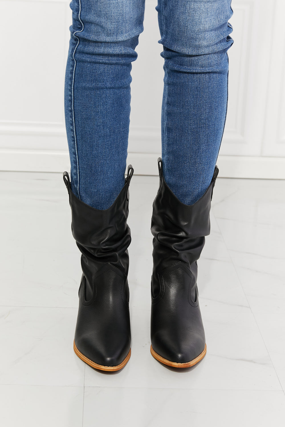 Cowboy Boots - Better in Texas Scrunch in Black