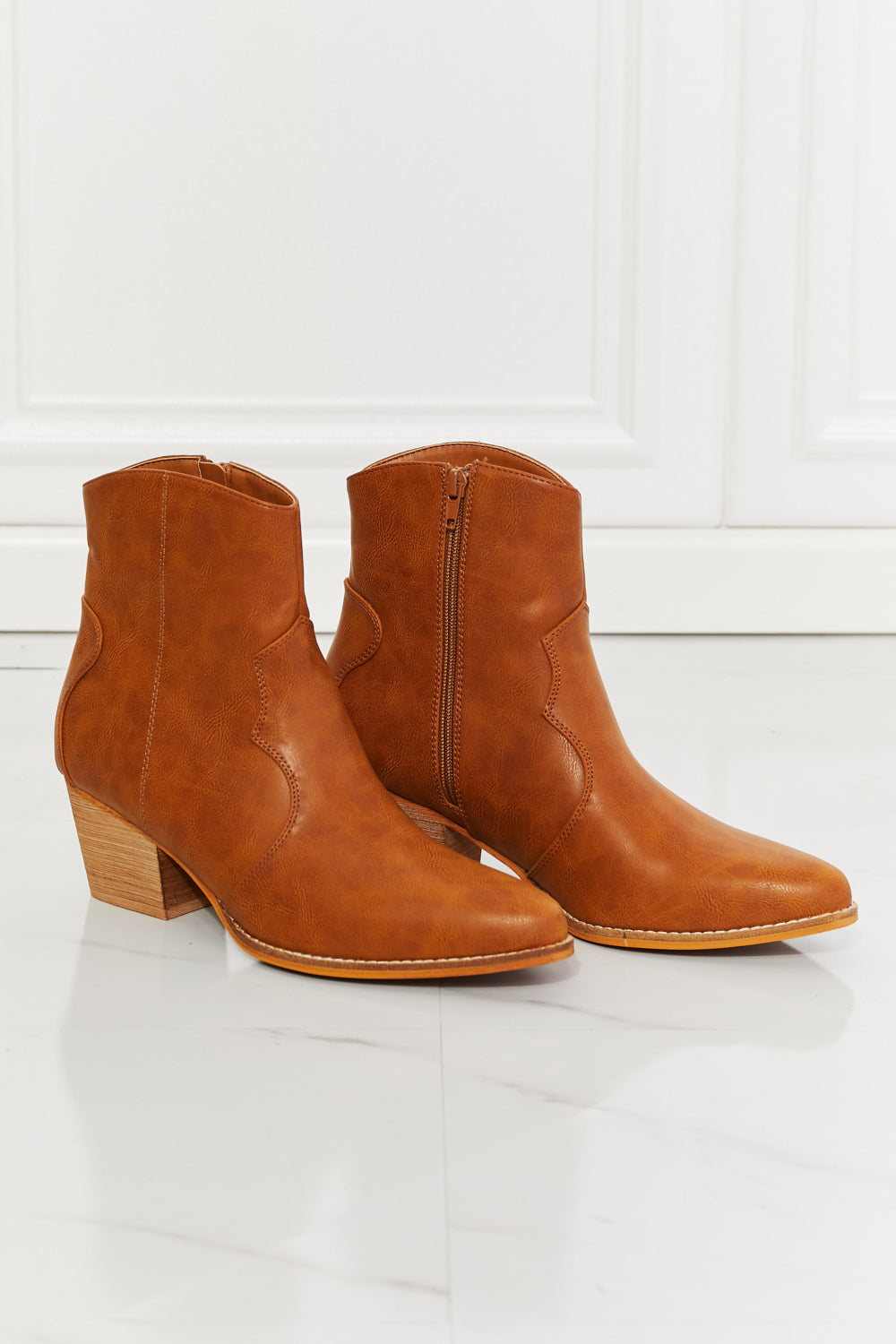 Ankle Boots - Leather Western in Ochre