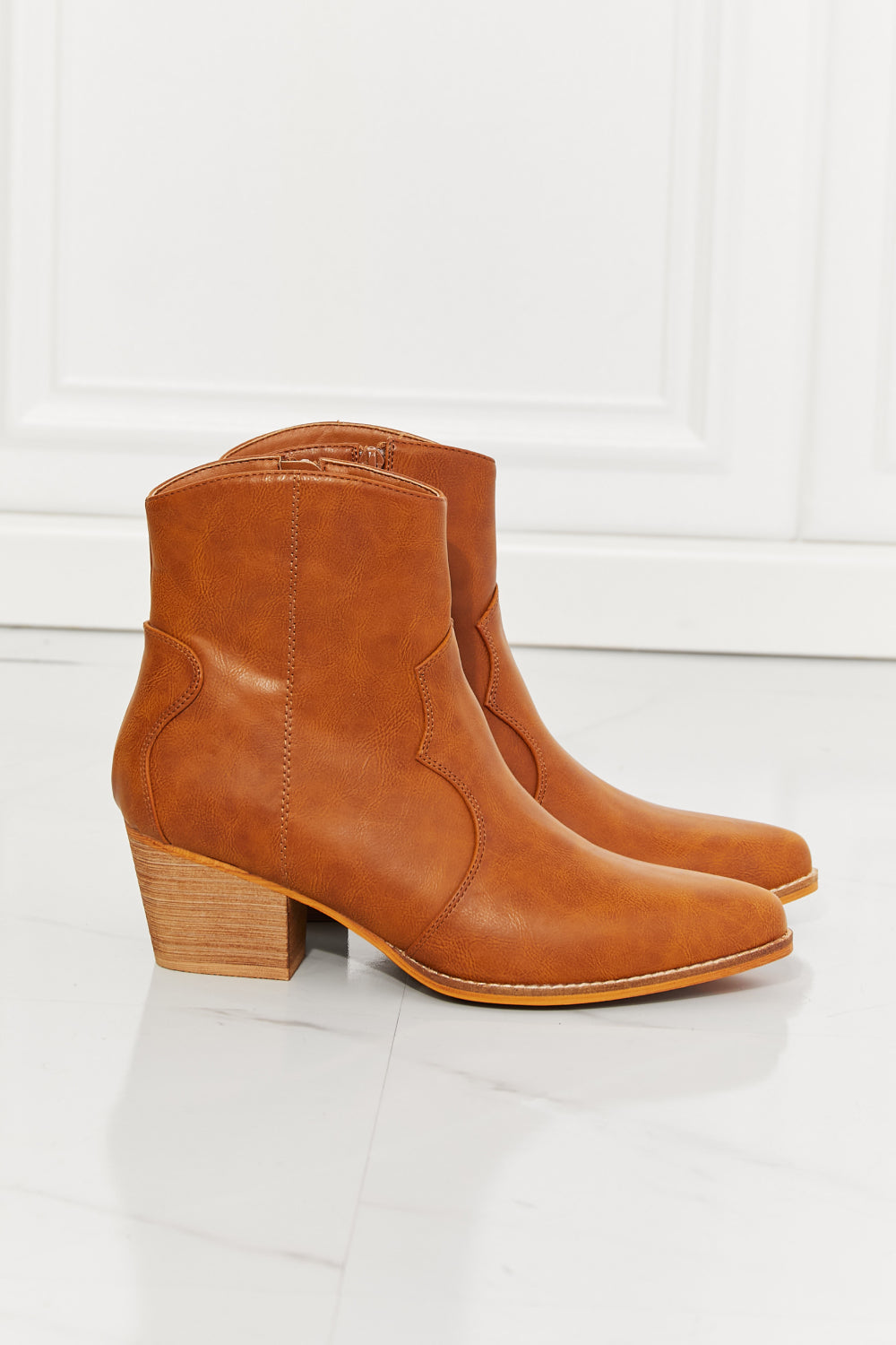 Ankle Boots - Leather Western in Ochre