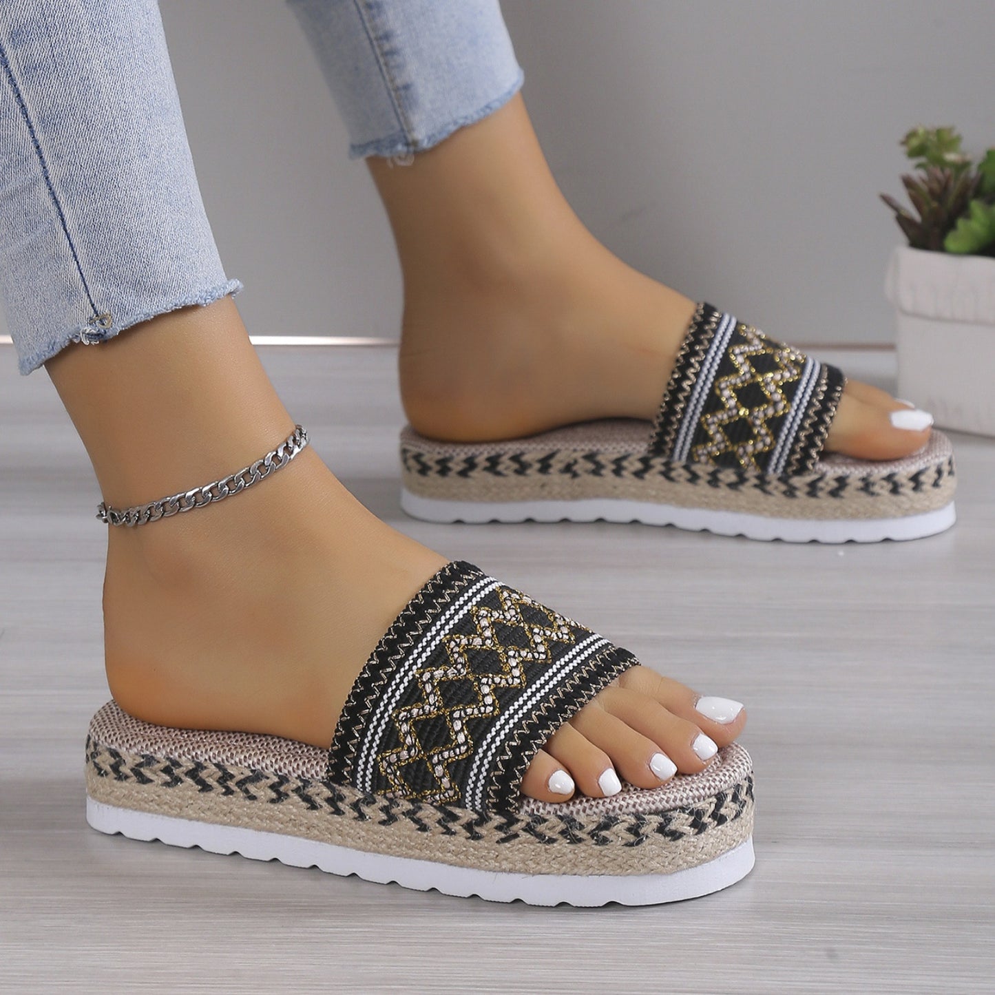 Sandals - Geometric Weave Platform