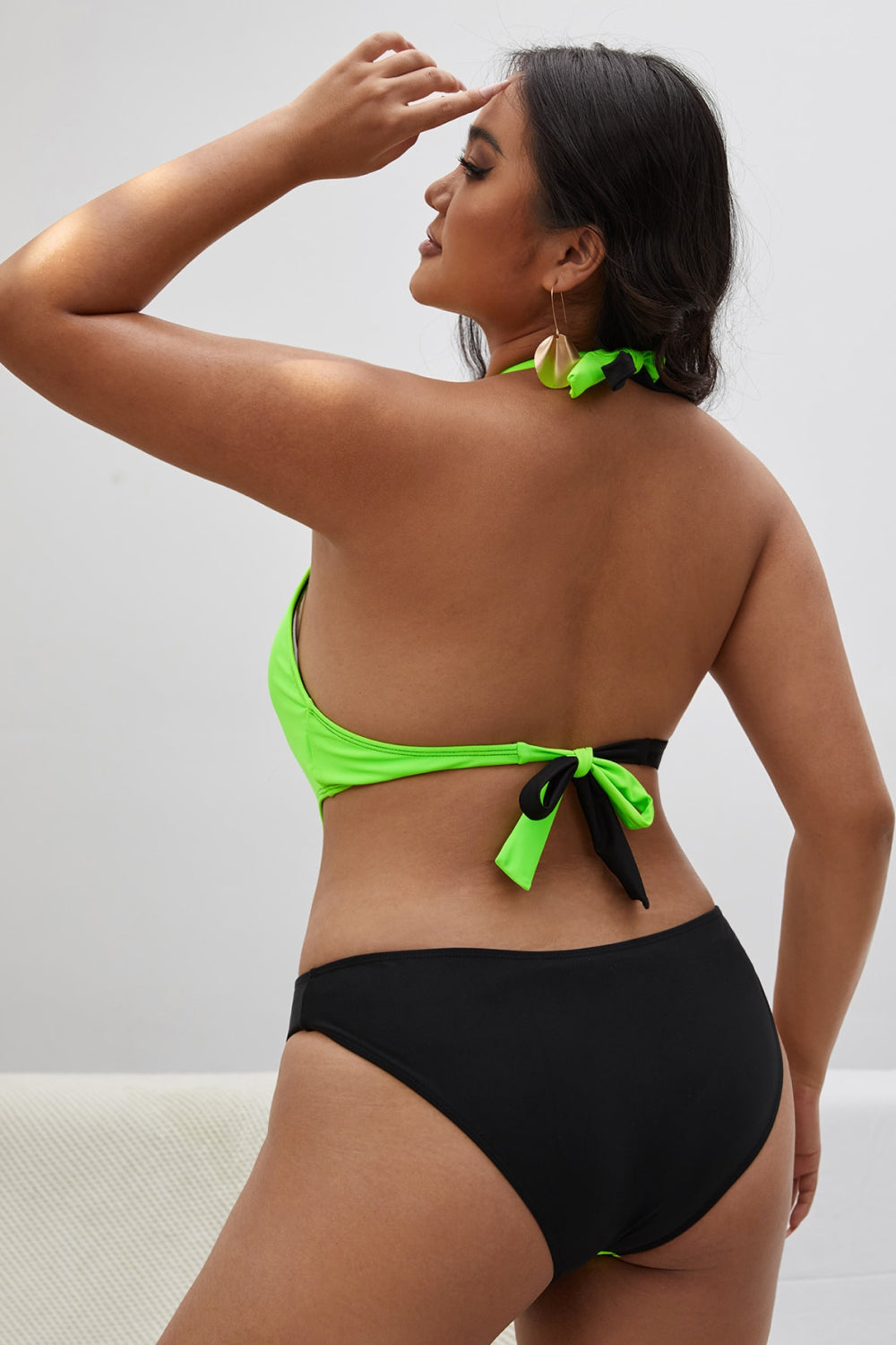 Plus Size Contrast Halter Neck Swimsuit