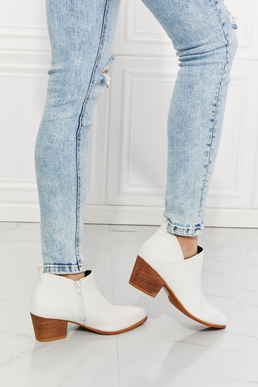 Cowboy Bootie - Embroidered Crossover in White