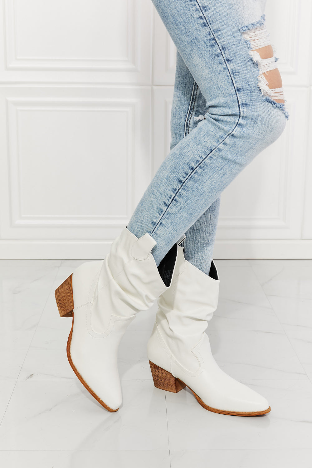 Cowboy Boots - Scrunch Cowboy Boots in White